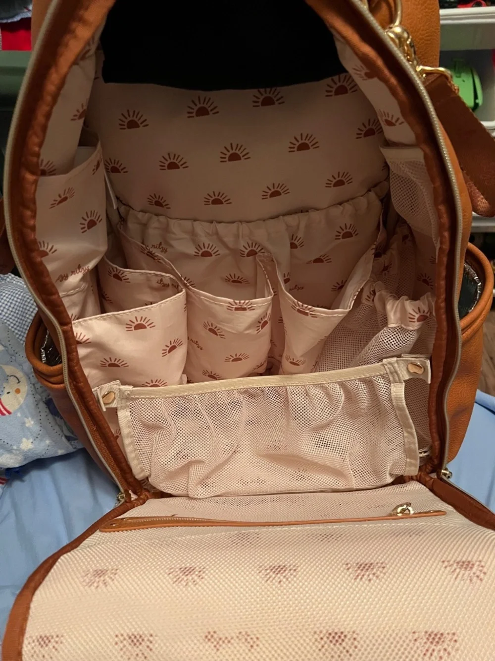 Itzy ritzy boss bag